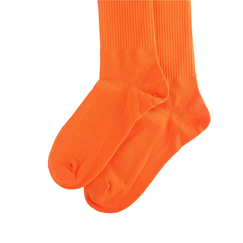 Maylooks Tide V word black orange high street hip hop tide FRIENDS letter tube socks W61