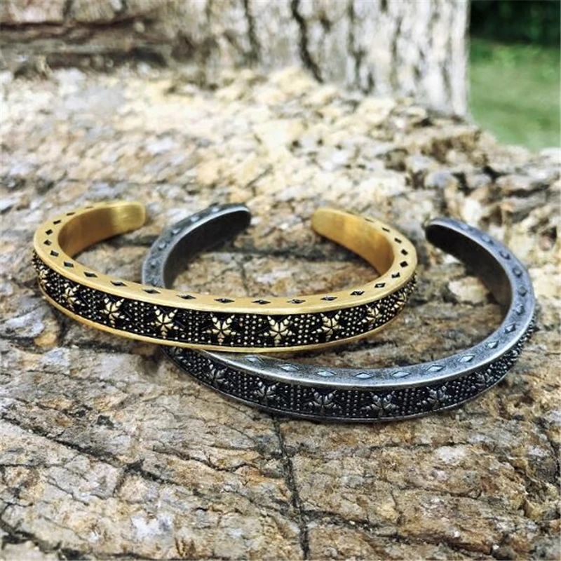 Fashion brand retro five-pointed star titanium steel bracelets 316L Cuff personality men and women open bracelet European | Украшения и