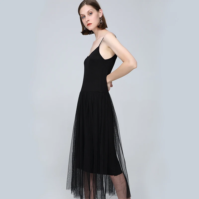 Женское облегающее платье на бретельках с открытой спиной летнее без рукавов