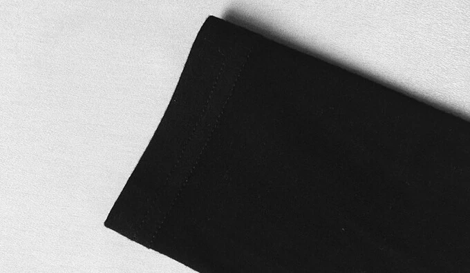 Женский трикотажный костюм с юбкой и плиссированной |