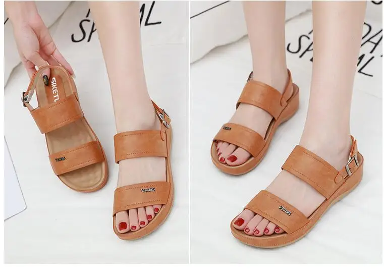 Beach flip flops shoes woman summer sandals woman's shoes sajdals platform with high heel and wedge with a pair of sandals c420
