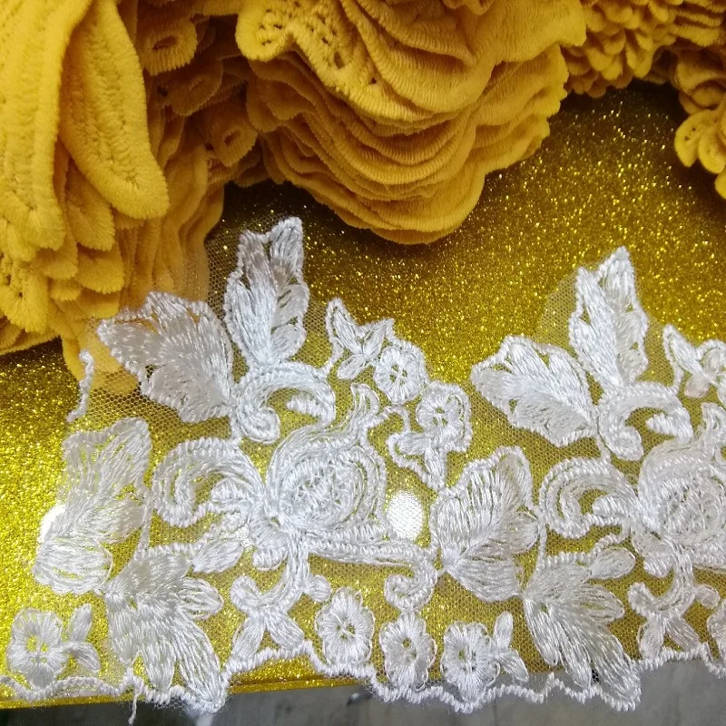 New! Beautiful Lace Ribbon 8cm DIY Clothing / Accessories Floral Hot Sale 1 Yard |