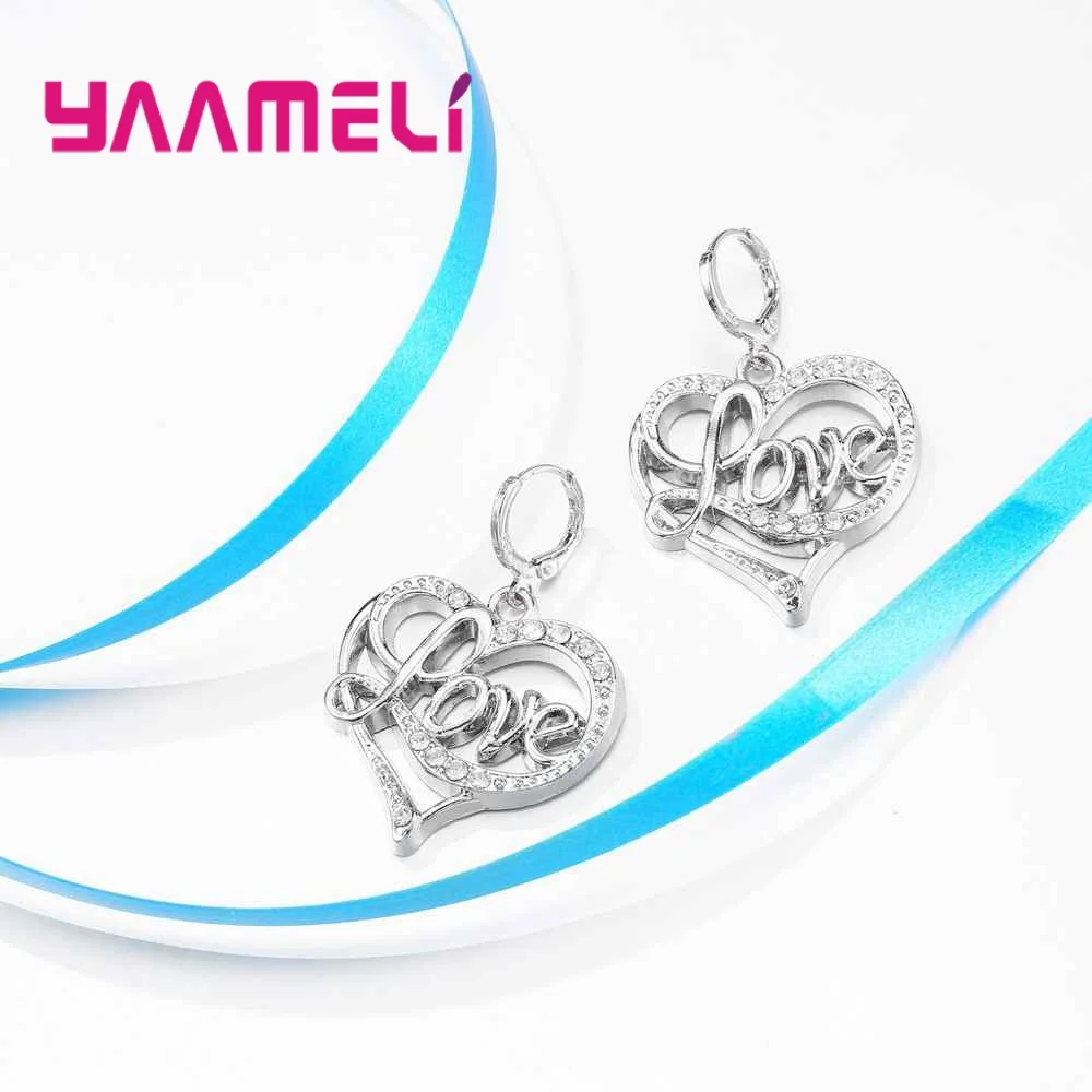 Комплект из колье и серёг с фианитом | Украшения аксессуары