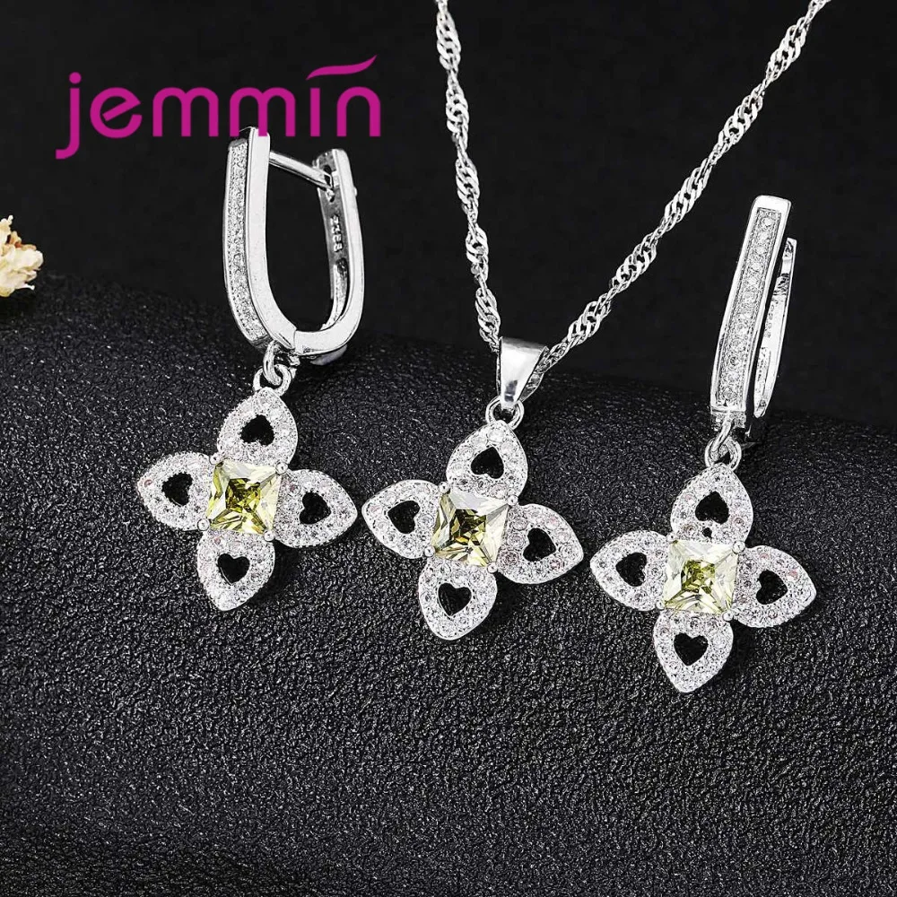 Женский ювелирный комплект из серебра 925 пробы с желтым кристаллом