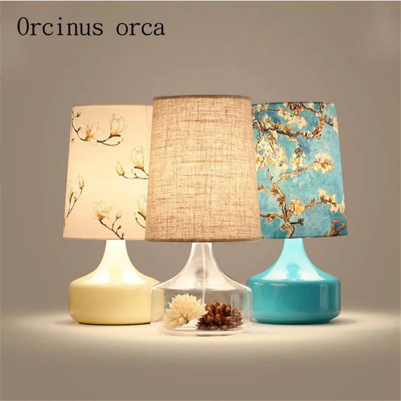 Nordic brief printed desk lamp bedroom bedside pastoral personality creative decoration transparent glass table lamp
Nordic brief printed desk lamp bedroom bedside pastoral personality creative decoration transparent glass table lamp