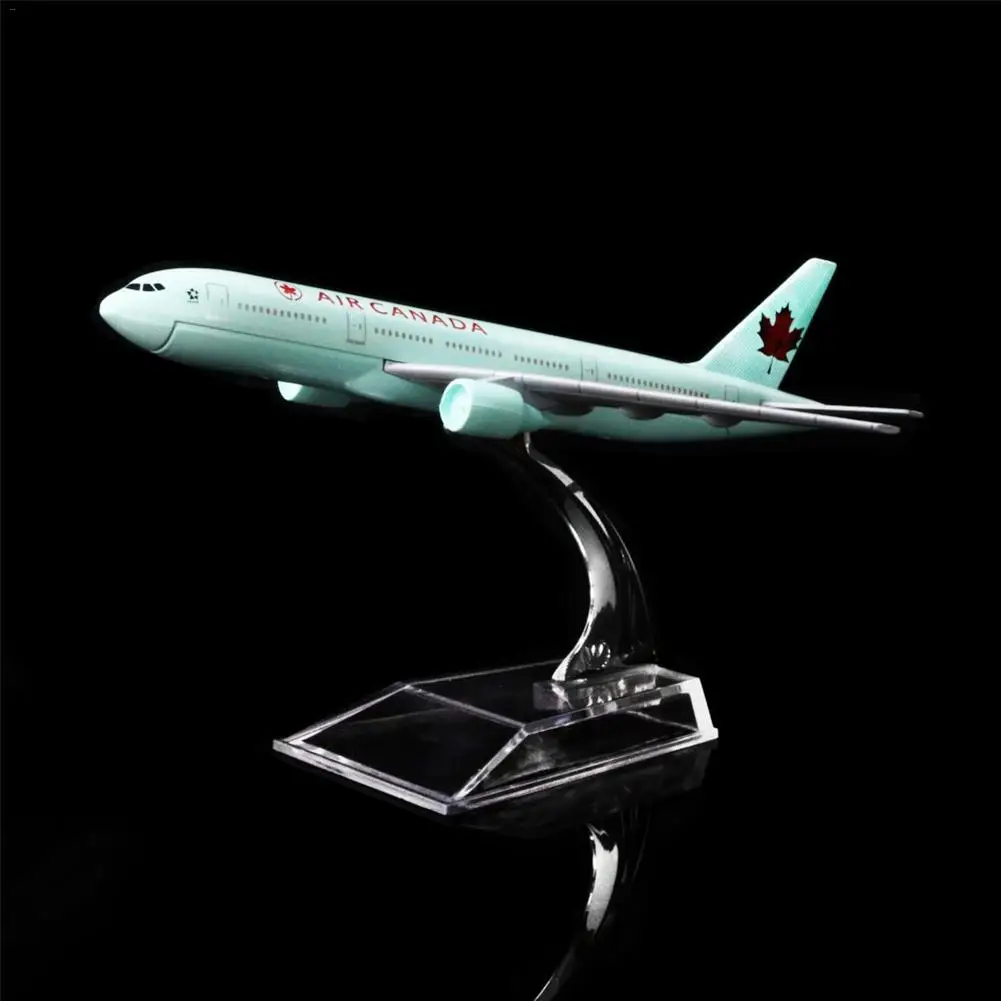 1:400 высокая имитация мини канадский Boeing 777 самолет металлические Литые под