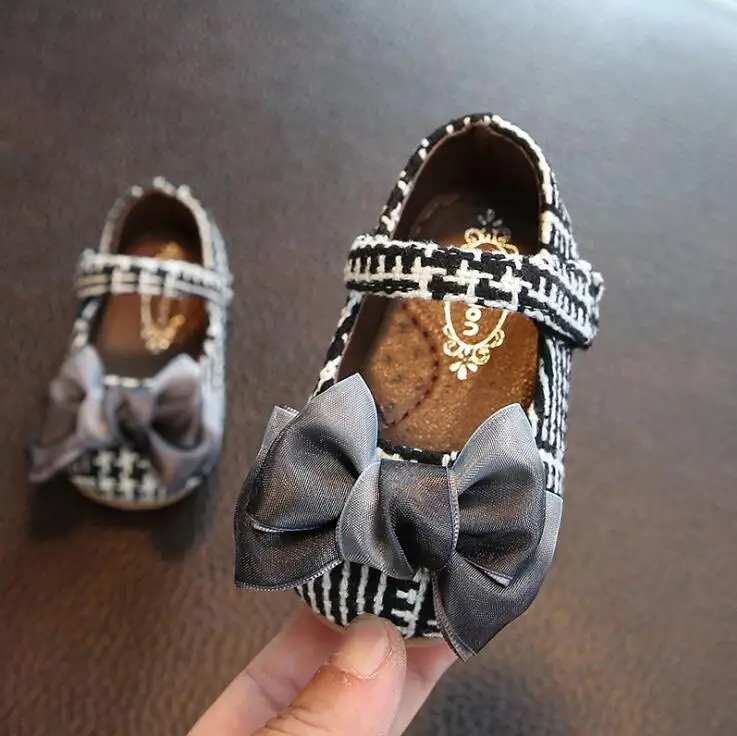 black Weoneit baby girl обувь прекрасная Bowknot Кожа 2 цвета обувь Нескользящая мягкая подошва малыш девочки обувь CN Размер 15-25 Прямая поставка - Цвет: black