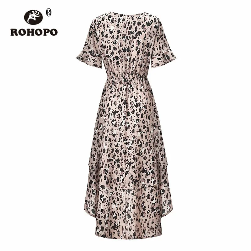 Леопардовое женское платье с оборками и коротким рукавом глубоким v-образным
