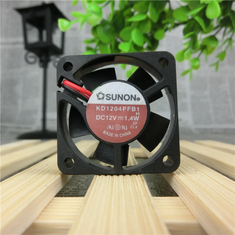PRPKDFAN 4 см 12V1. Вт KD1204PFB1 40*40*10 2 провода большой вентилятор ветра|4 cm fan|4 wire fanfan |