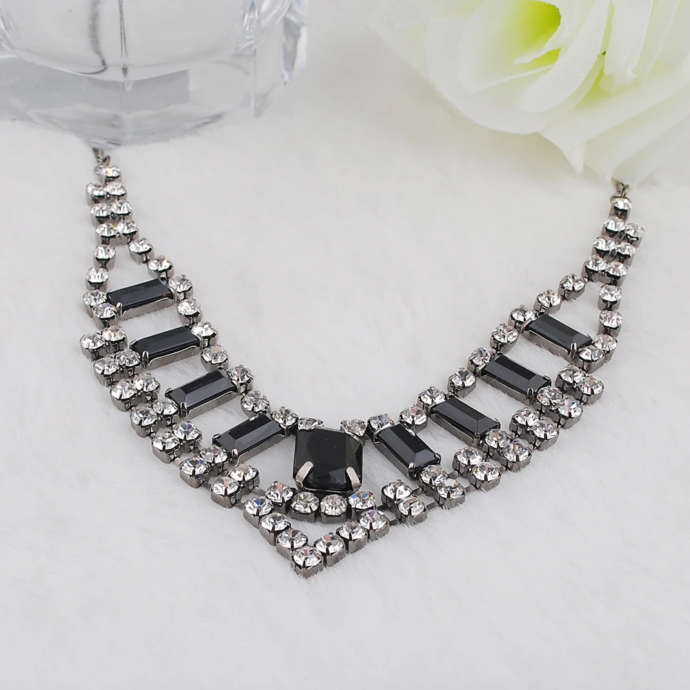 Ожерелье в форме когтя V образная черно белая акриловая цепочка ювелирные