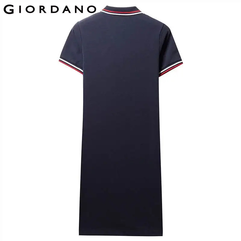 Giordano хлопковое платье Polo с вышивкой на груди выполнено из натурального хлопка и