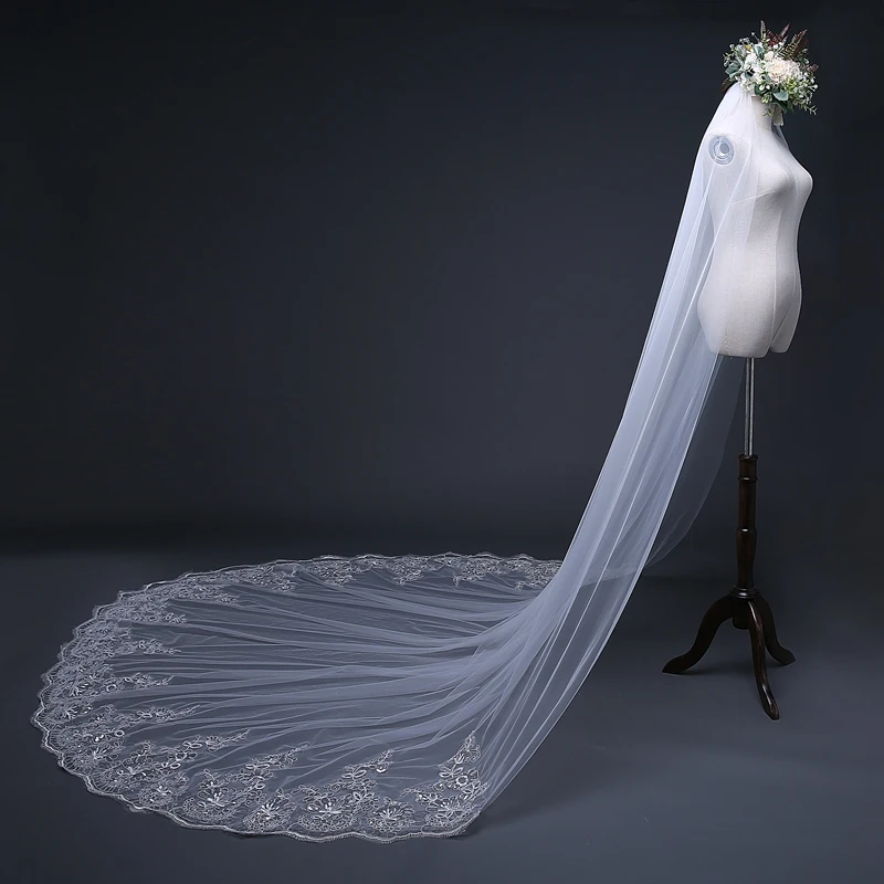 Свадебная фата 3 метра цвета слоновой кости с длинным кружевным краем|bridal veil with