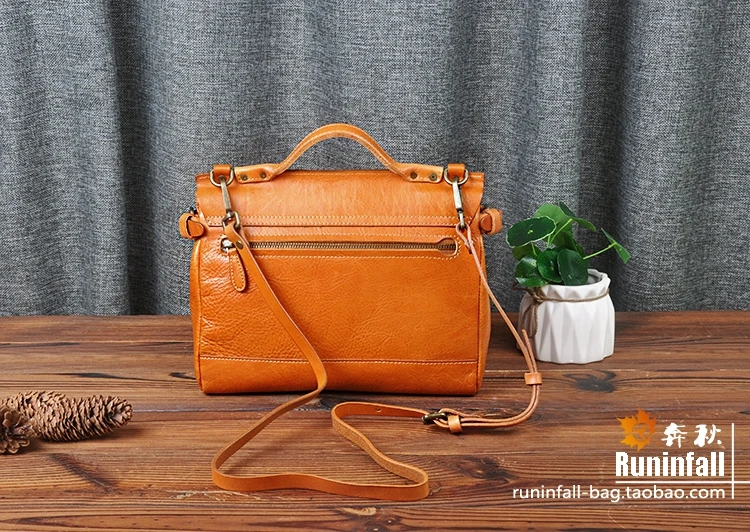 Колледж Стиль растительного дубления кожаный дизайн ручной работы Ретро Девушка