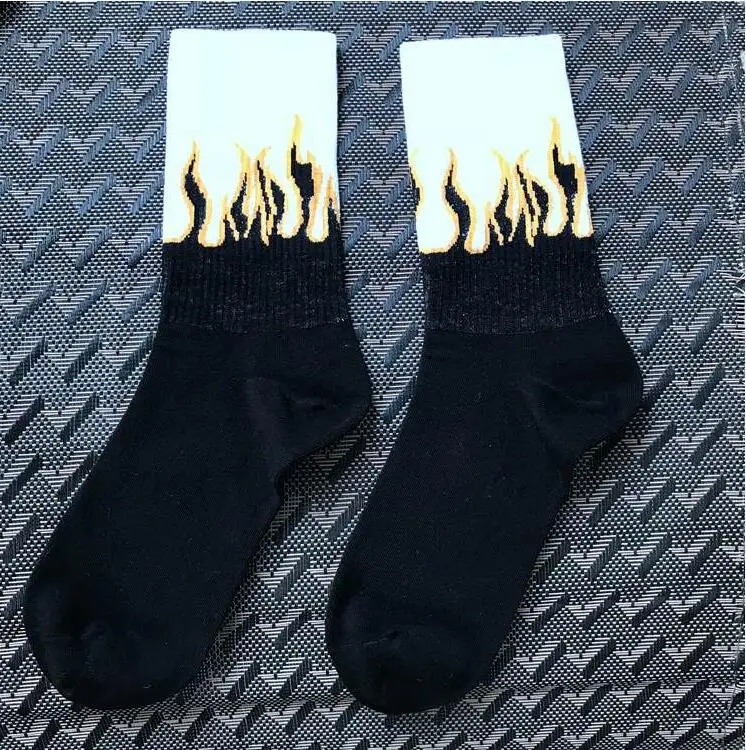 Модные уличные носки в стиле fire woman забавные с пламенем скейтборд узором унисекс