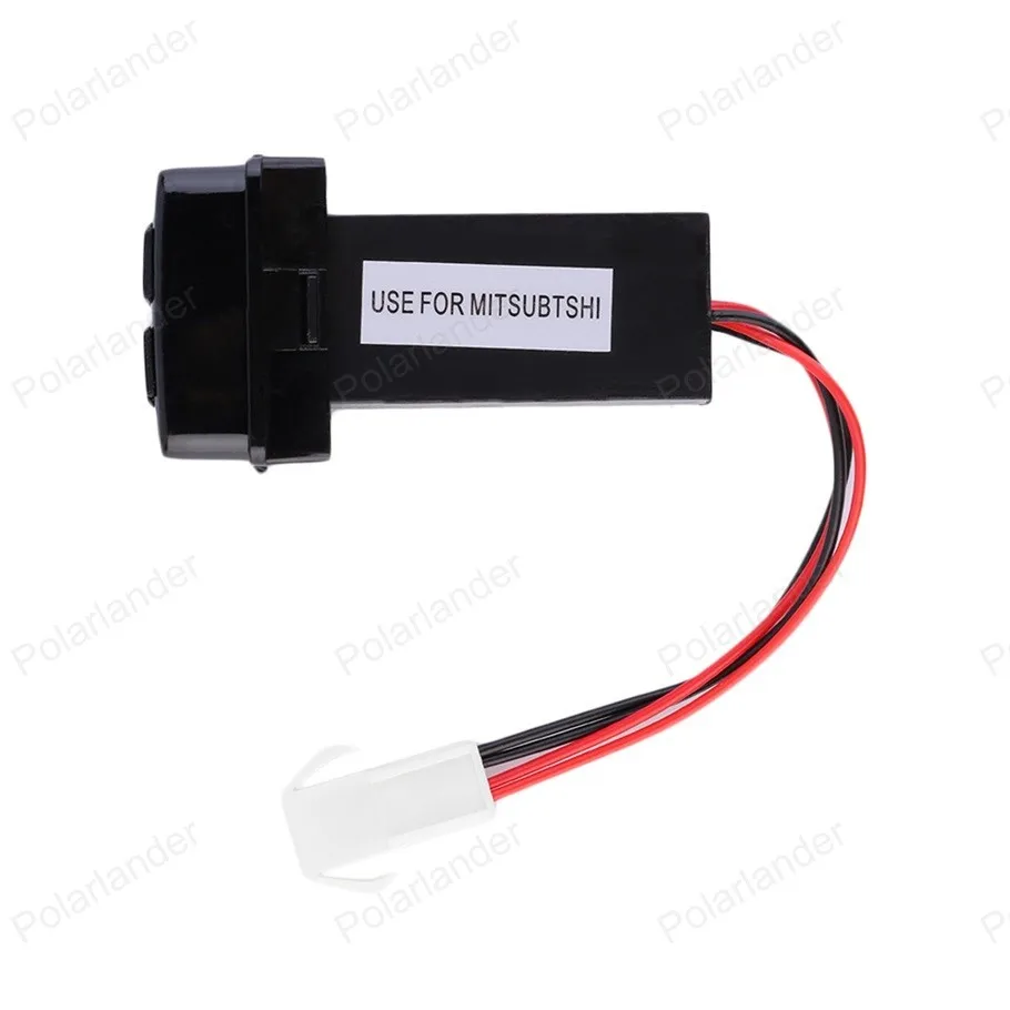 Автомобильное зарядное устройство для мобильного телефона Mitsubishi Fast 5V с двумя usb