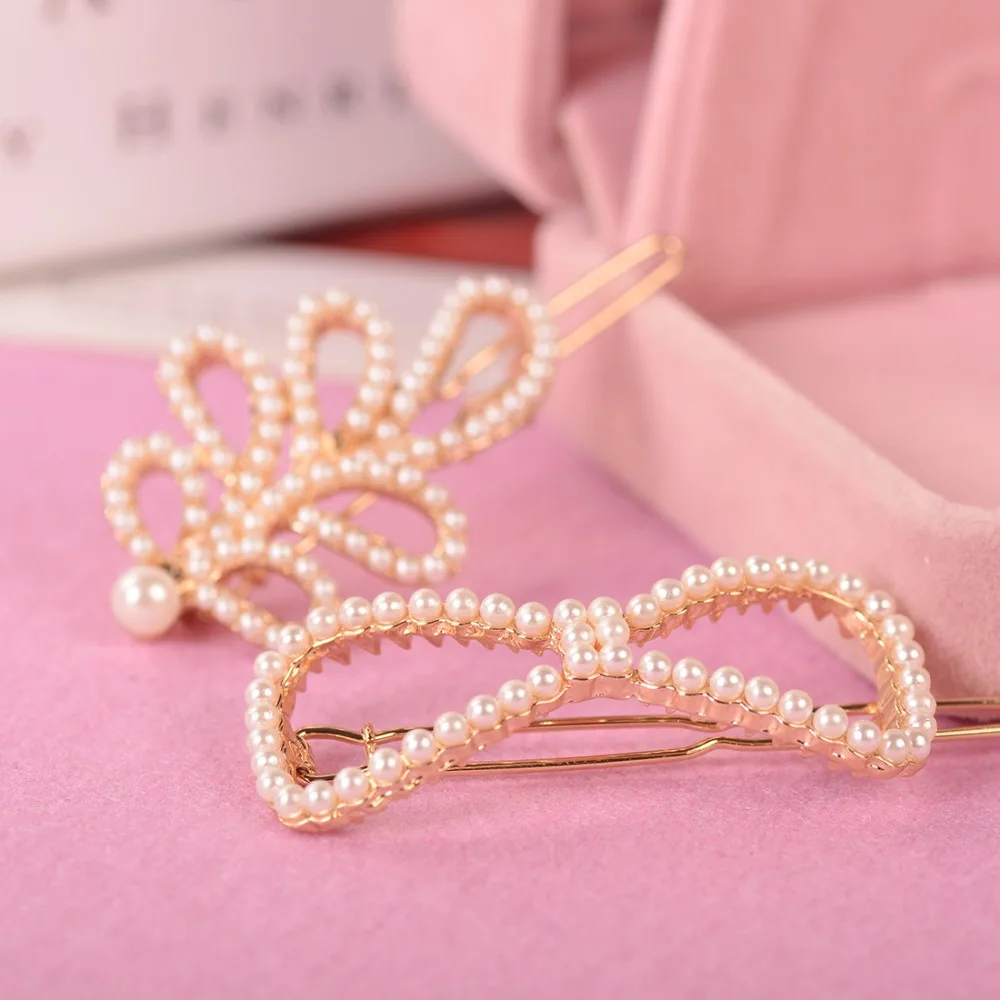 

Crown Star Bow Heart Small Simulated Pearl Beads Hollow Golden Metallic Hair Clips and Pins Barrettes Headwear Women