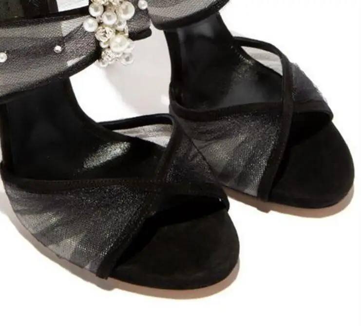 Сексуальная черная сетка сандалии-гладиаторы женские сандалии с металлическими