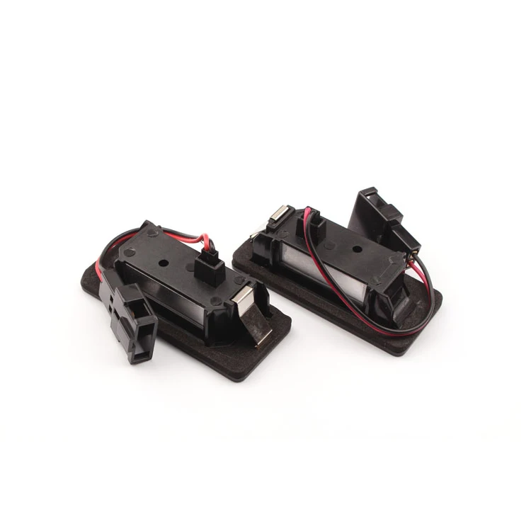 Одна пара светодиодных ламп canbus 18 SMD высокой мощности для номерного знака Audi A1 A5 A6