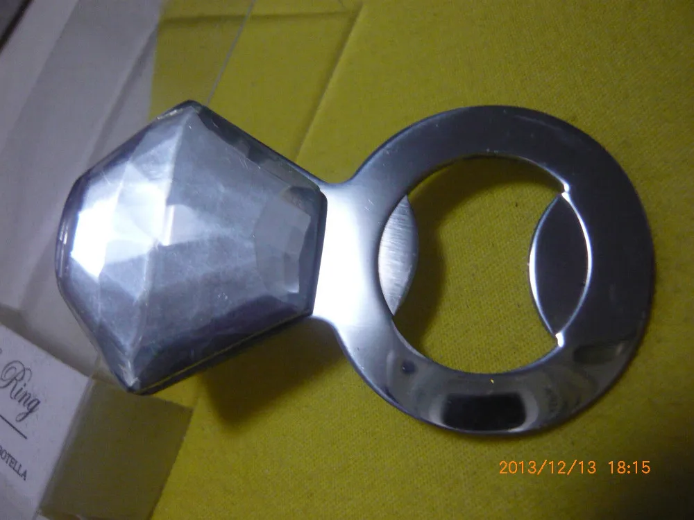 

Free shipping Wedding favor 26PCS/LOT gift raffle birthday diamond ring beer bottle opener Favors