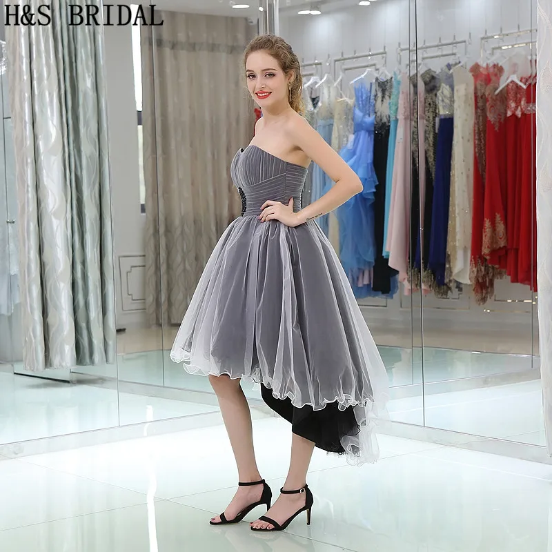 Женское вечернее платье H & S Белое и черное короткое до середины икры невесты для