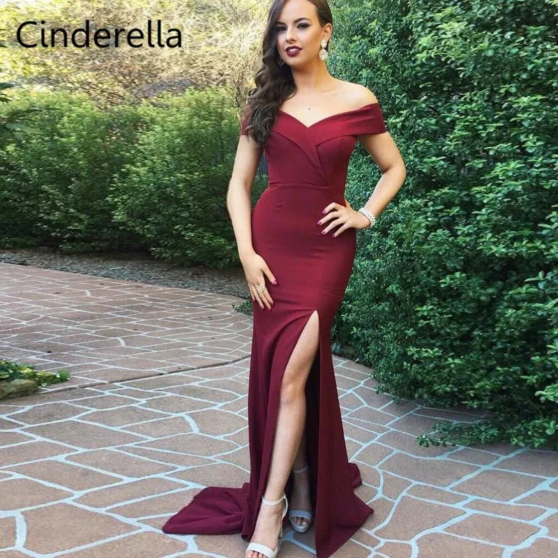 

Cinderella Burgundy V-Neck Off The Shouder Side Slit Mermaid Satin Pleated Prom Dresses Long Trumpet Satin Party Gowns For Prom