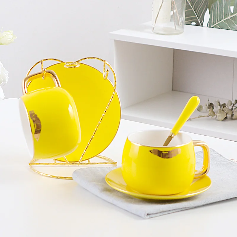 2-piece set Yellow Модный набор кофейных чашек с принтом губ, фарфоровый набор чайных чашек из костяного фарфора, Набор чашек и блюдцев, чайные вечерние стаканы, свадебные подарки - Цвет: 2-piece set Yellow