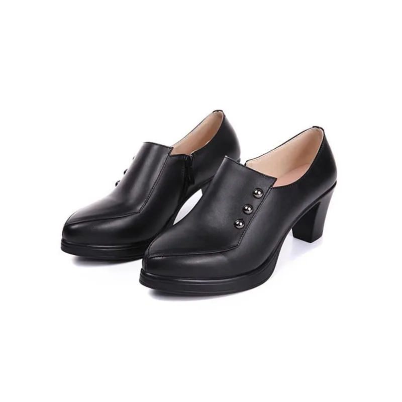 Женские туфли из натуральной кожи с заклепками острым носком|pumps pointed toe|pointed toehigh