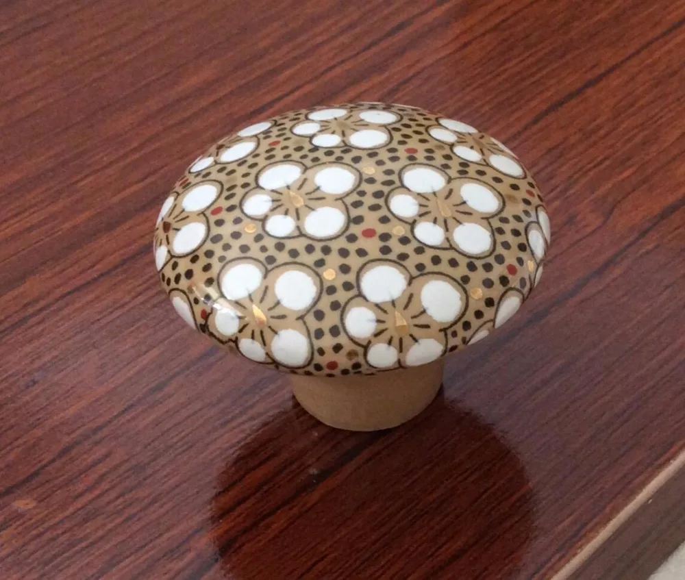 Маленькие цветочные ручки для выдвижных ящиков кухонного шкафа