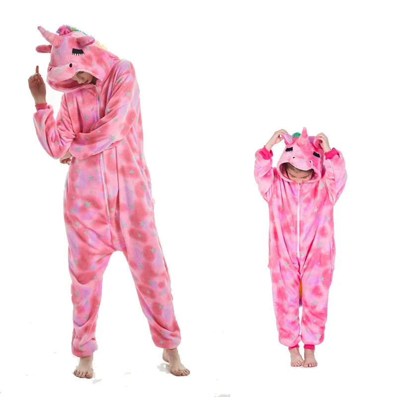 Зимняя одежда для семьи; фланелевая одежда для сна с изображением животных для детей, взрослых, женщин и мужчин; Одинаковая одежда для семьи с единорогом и стежком