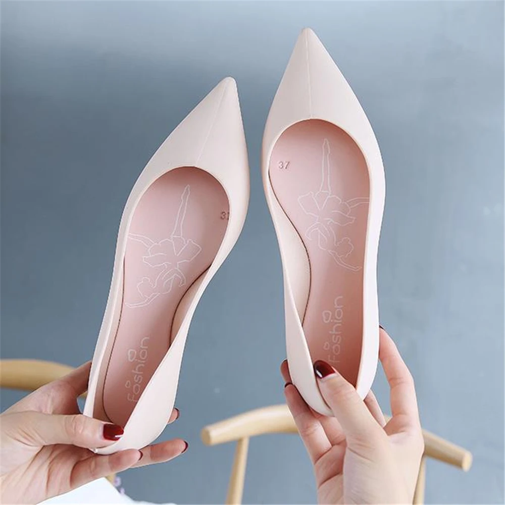 Весна 2019 туфли с закрытым носком женские короткие Мокасины острым на плоской