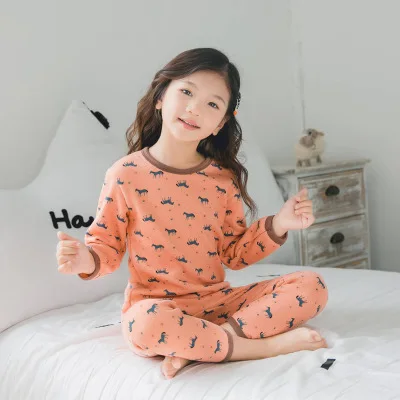 Пижама детская бархатная с мультяшным принтом на Возраст 3-8 лет | Мать и ребенок