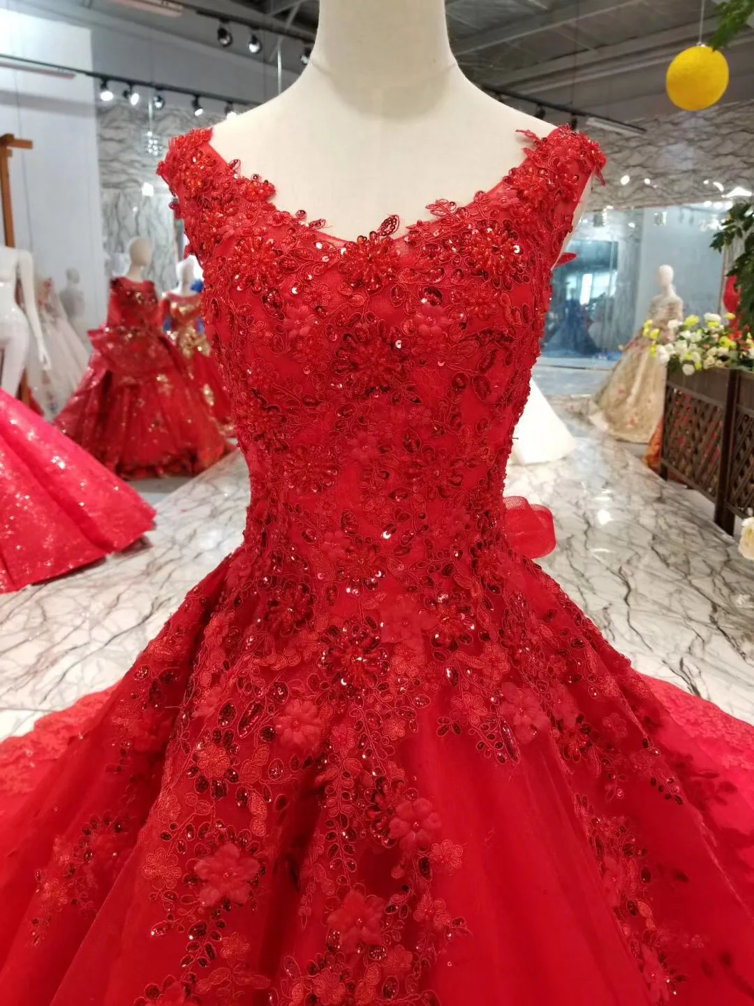 Vestidos De 15 Anos Красные кружевные платья Quinceanera с кристаллами милые 16 платьев бальные