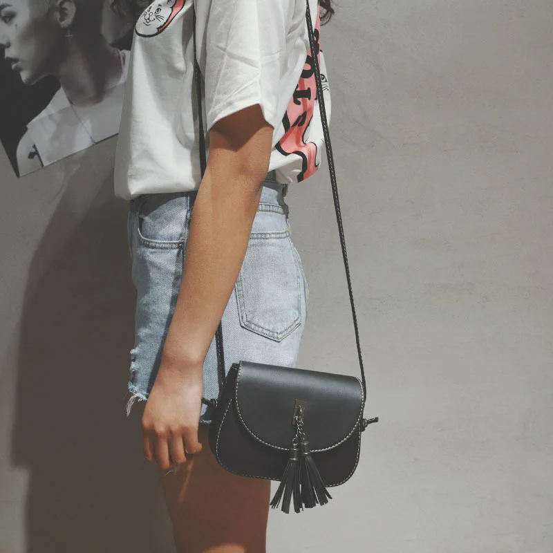 Модная женская сумка через плечо с кисточками мессенджер из искусственной кожи