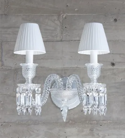 Чердак античный черного цвета с украшением в виде кристаллов настенный