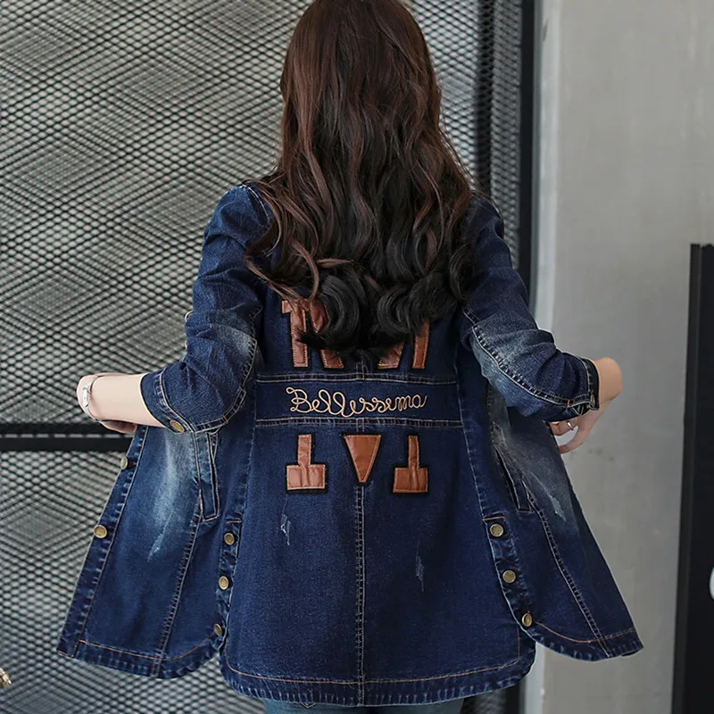 Демисезонная женская джинсовая куртка новинка 2018 Женская с длинным рукавом