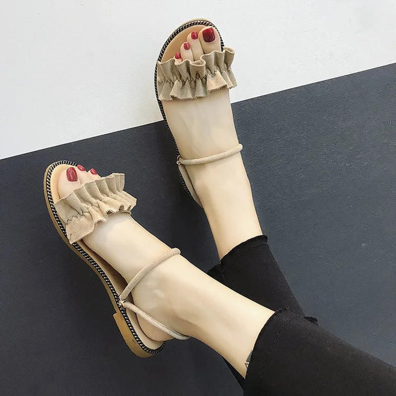

2019 summer new sandals female fungus lace sandals open toe two wear versatile flat with ladies sandals