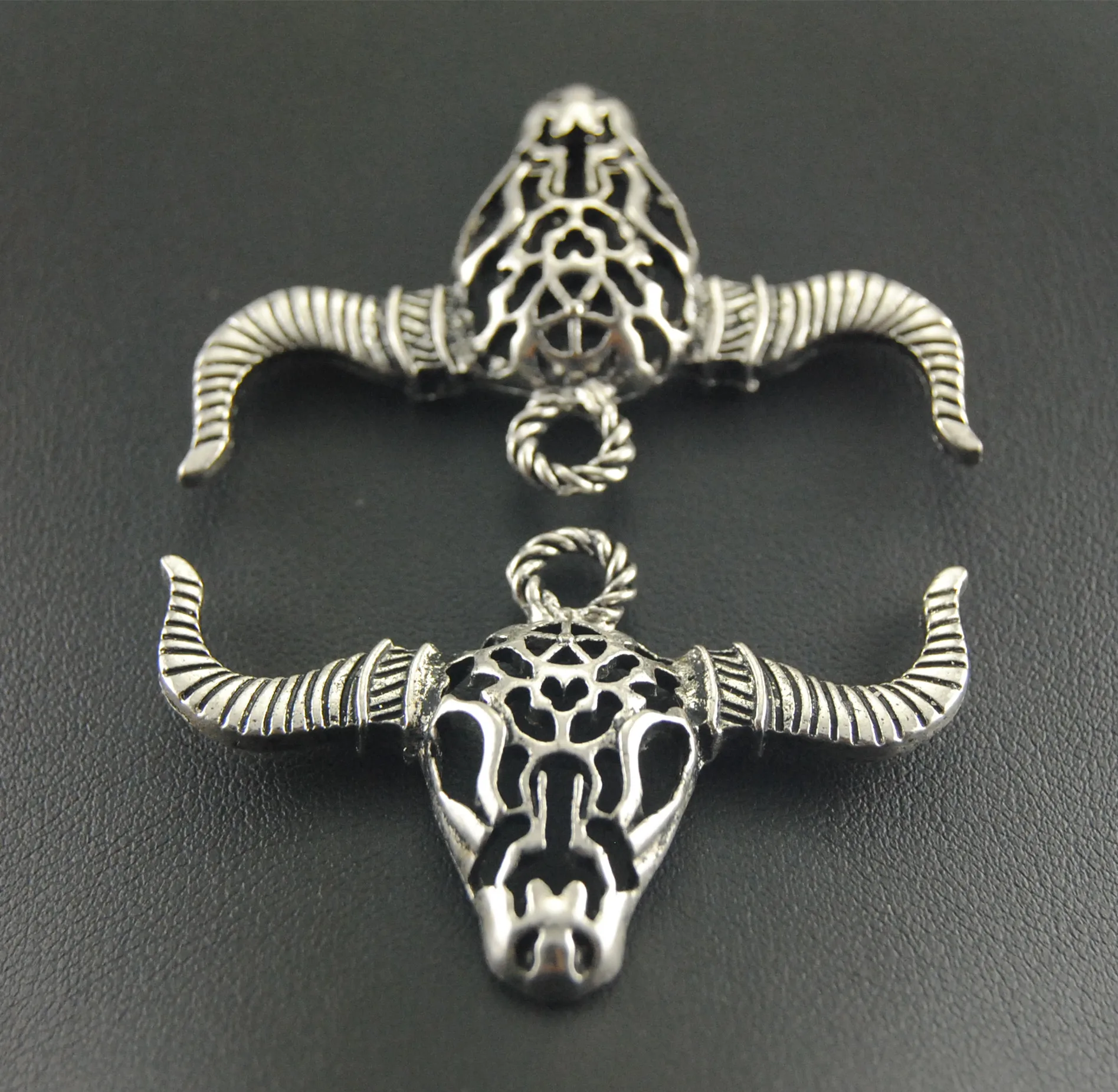 5 шт. 2 цвета металлическая филигрань голова быка Шарм кулон подходит для