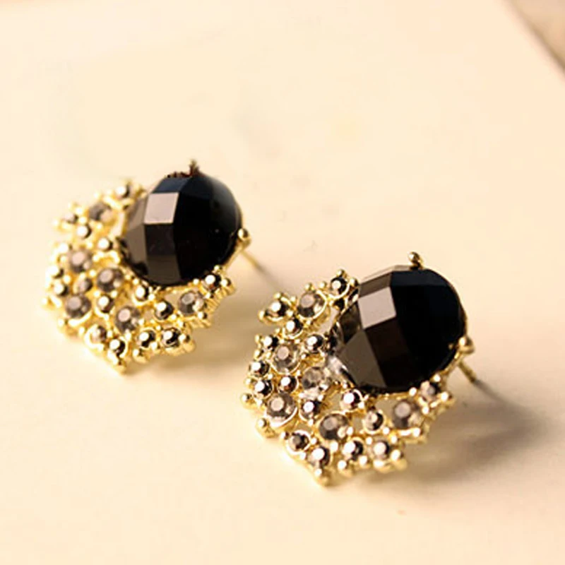 Women's Cute Trendy Retro Smooth Resin Sector Stud Earrings For Women 2017 New Volunge Fashion Jewelry | Украшения и
