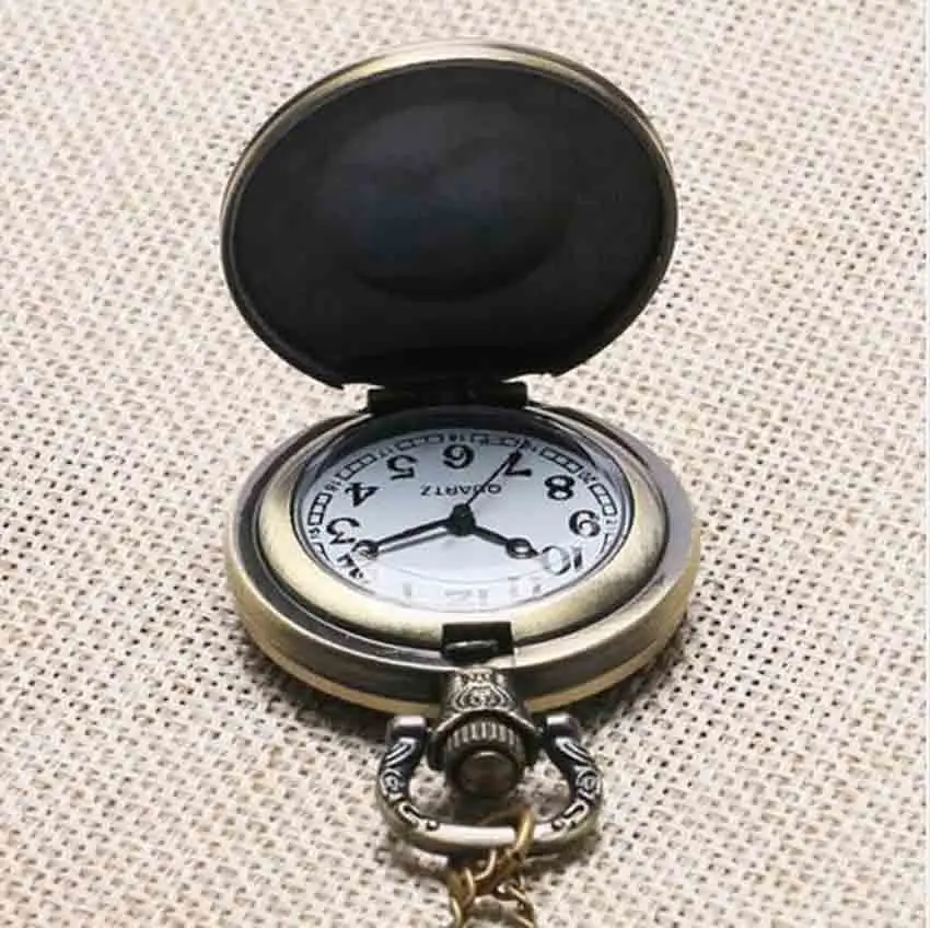 

Wow World of Warcraft Necklace Logo Heartstone Game gamer pocket watch Steampunk Bronze chain vintage women Jewelry fans charm