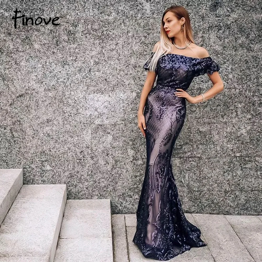 Женское платье с юбкой-годе Finove длинное блестящее открытыми плечами и прозрачной
