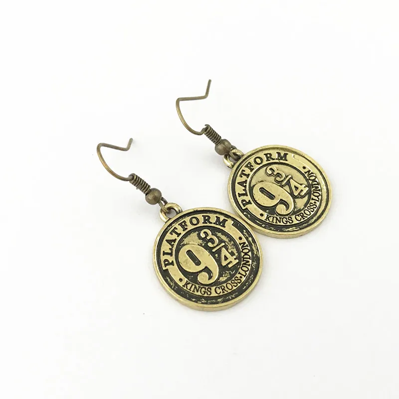 

Movie HP Charm Earring Fashion Cosplay Golden Arabic numerals Kawaii Metal Jewelry Kawaii Small accessories Woman Gift