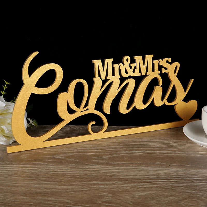 Mr and Mrs Sign. Script Свадебный деревянный знак имени. персональный знак имени. Свадебные decsweetheart Свадебные Украшение стола центральным