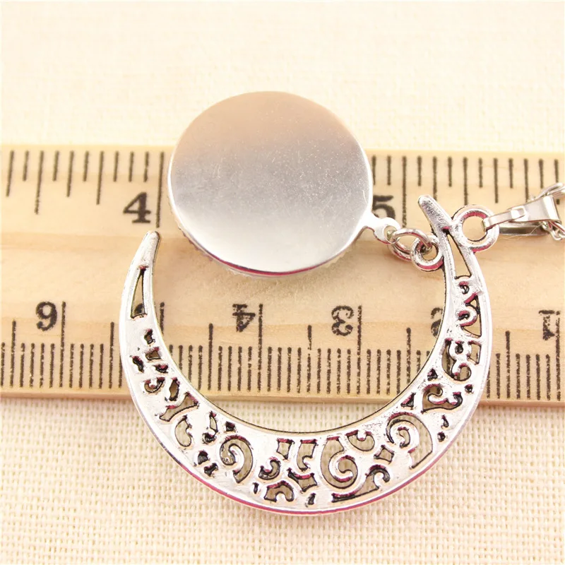 

Fashion Rare Vintage Silver Starry Sky Round Moon Pendant Necklace Outer Space Universe Necklaces Jewelry