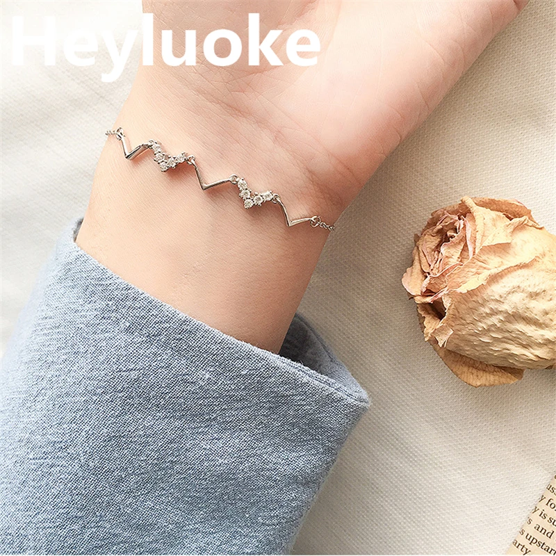 

2019 New Bileklik Pulseira Masculina Flash Deals Cz Geometric V Shape Bracelet Women Link Tennis Jewelry
