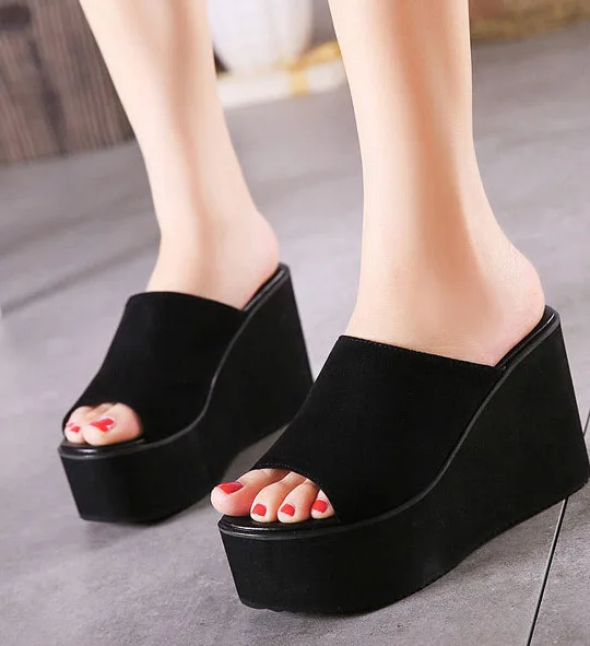 Новые летние тапочки на высоком каблуке в Корейском стиле черные замшевые