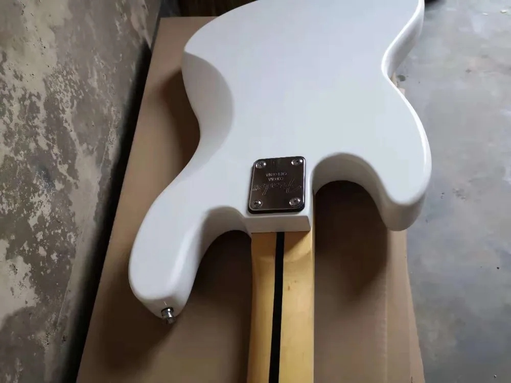 Top quality FDJB-5010 white color solid basswood body black plate maple fretboard 4 strings electric Jazz Bass Free shipping | Спорт и