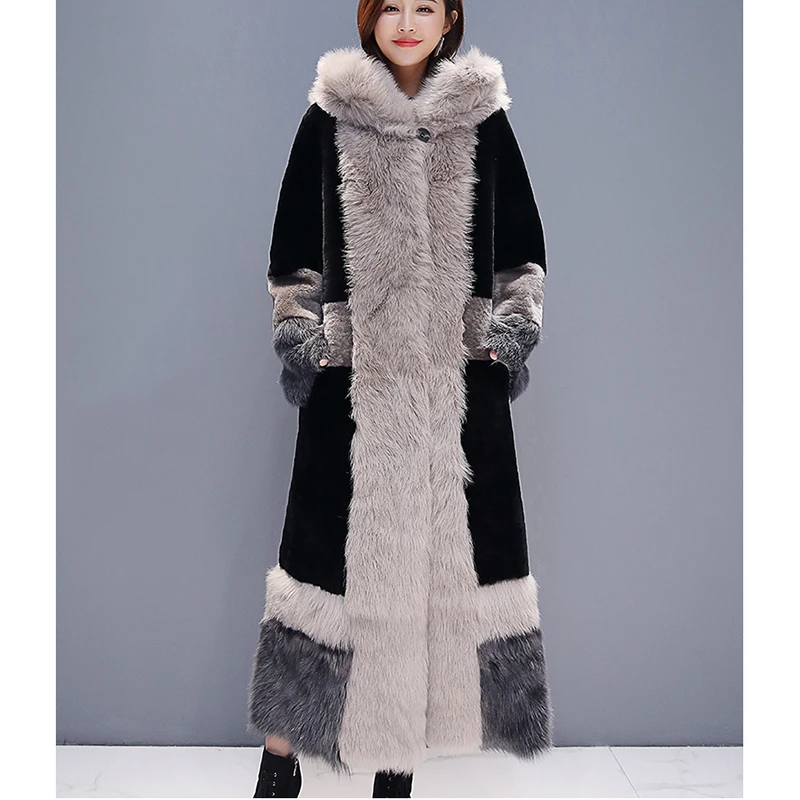 Женское приталенное пальто с темной пряжкой новинка зимы 2019 стройнящая