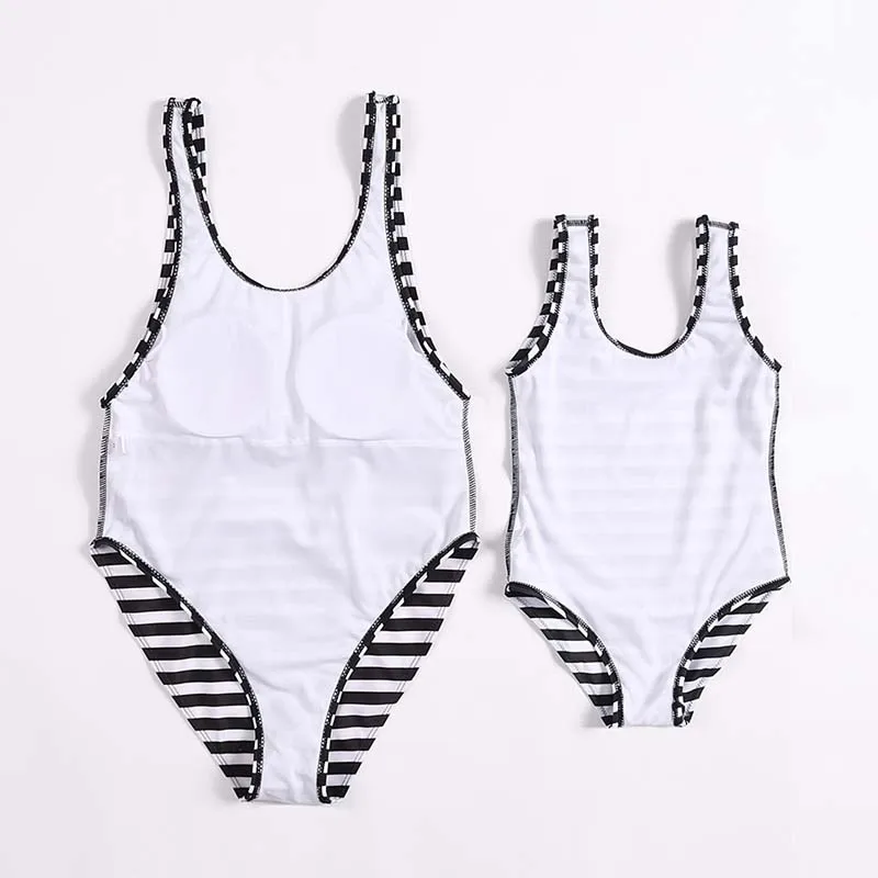 Классический купальник в черно-белую полоску одинаковые купальники для семьи