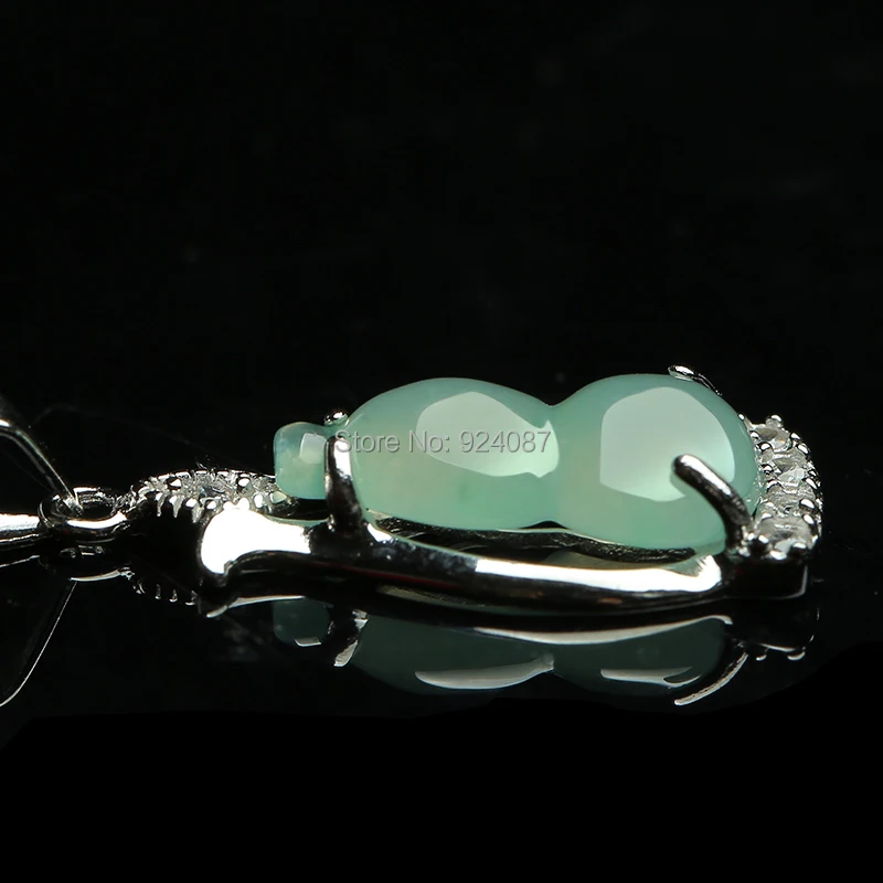 Подлинный Кулон Из бирманского груза с воском из нефрита серебро 925 пробы |