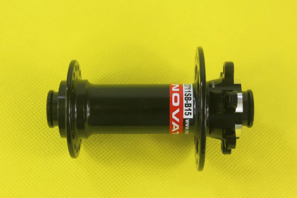 Novatec D791SB B15 boost disc передний концентратор O.L.D. 110 мм x 15 через ось 32 отверстия черный